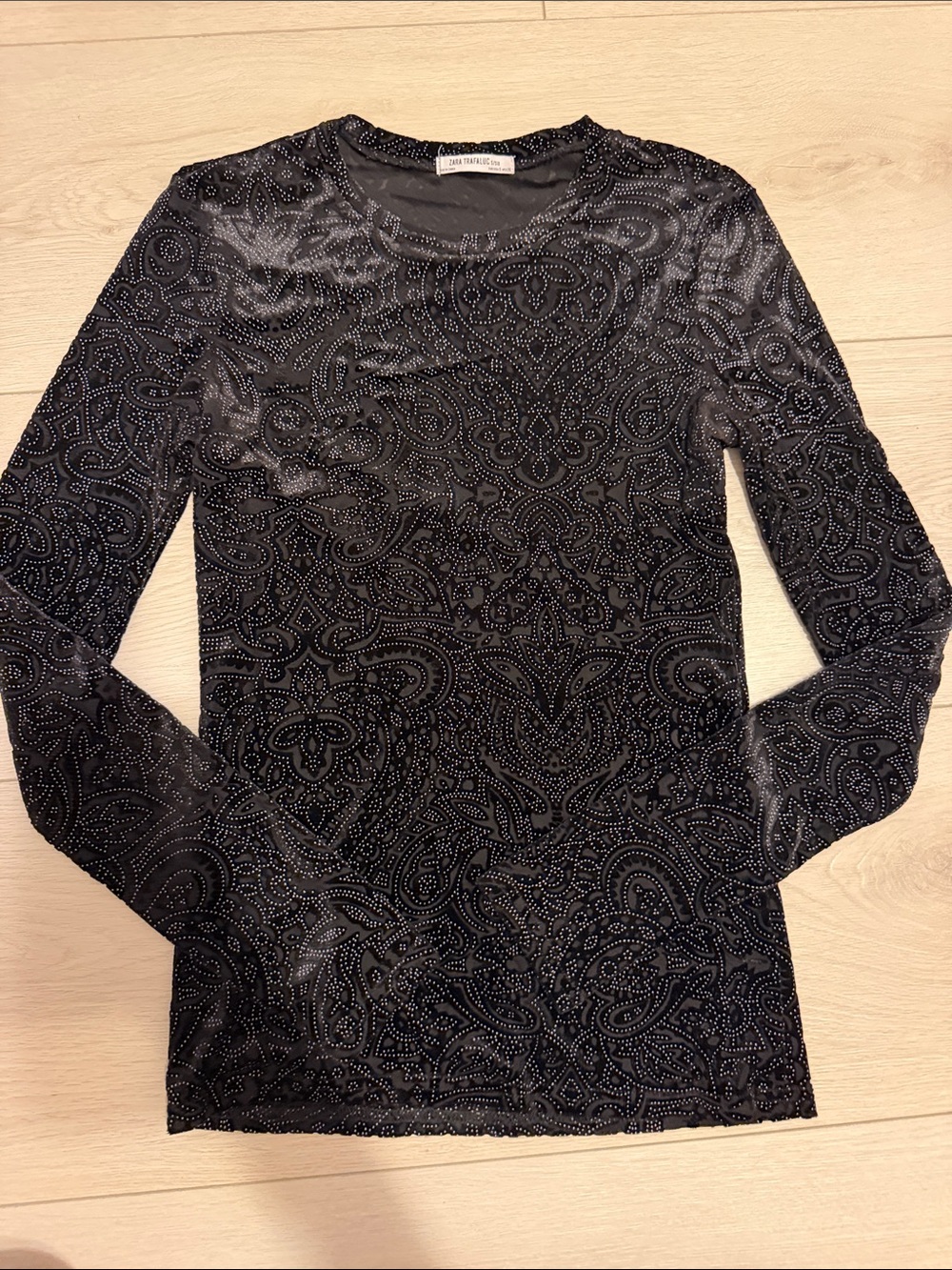 Zara Long-Sleeve Black Velvet Burnout Top with Subtle Paisley Pattern